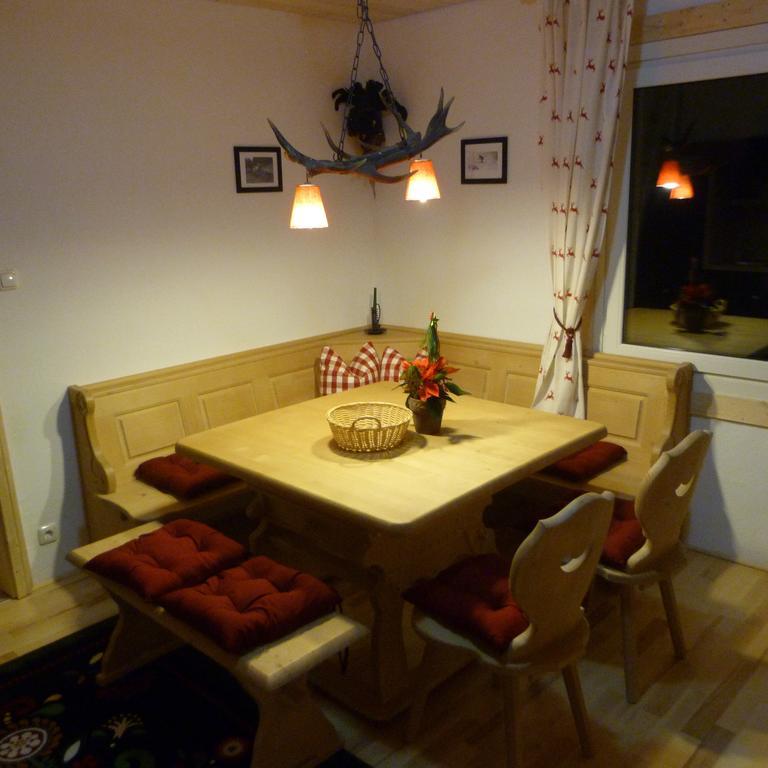 Jägerchalet Uttendorf Zimmer foto
